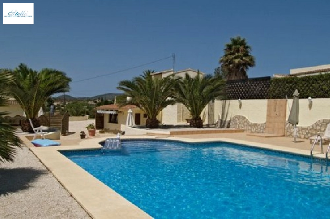 villa en Benimarco en venta, superficie 250 m², parcela 6850 m², 8 dormitorios, 6 banos, piscina, ref.: SV-2537-5