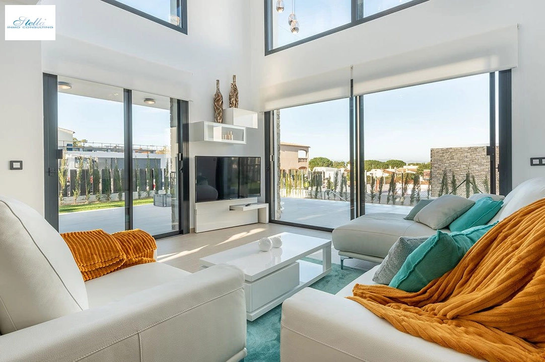 villa en Colonia de Sant Pere en venta, superficie 338 m², estado first owner, aire acondicionado, parcela 434 m², 3 dormitorios, 3 banos, piscina, ref.: HA-MLN-640-E01-3