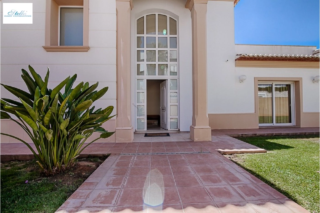villa en Moraira(Sol park) en venta, superficie 306 m², parcela 2403 m², 5 dormitorios, 5 banos, piscina, ref.: AM-11374DA-3700-20