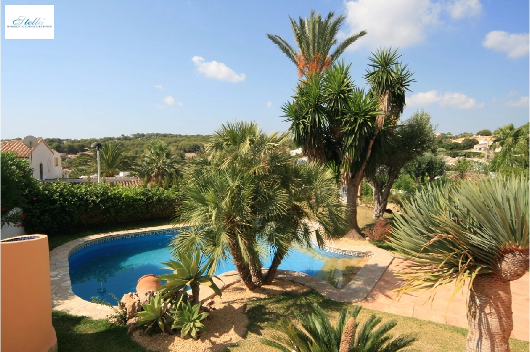 villa en Moraira en venta, superficie 300 m², aire acondicionado, parcela 800 m², 4 dormitorios, 3 banos, piscina, ref.: CA-H-1299-AMB-2