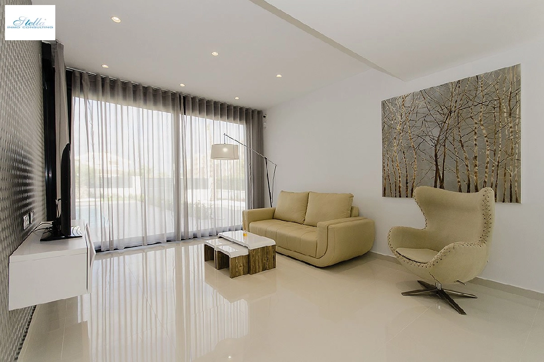 villa en Dehesa de Campoamor en venta, superficie 210 m², estado first owner, parcela 500 m², 4 dormitorios, 3 banos, piscina, ref.: HA-DCN-100-E12-8
