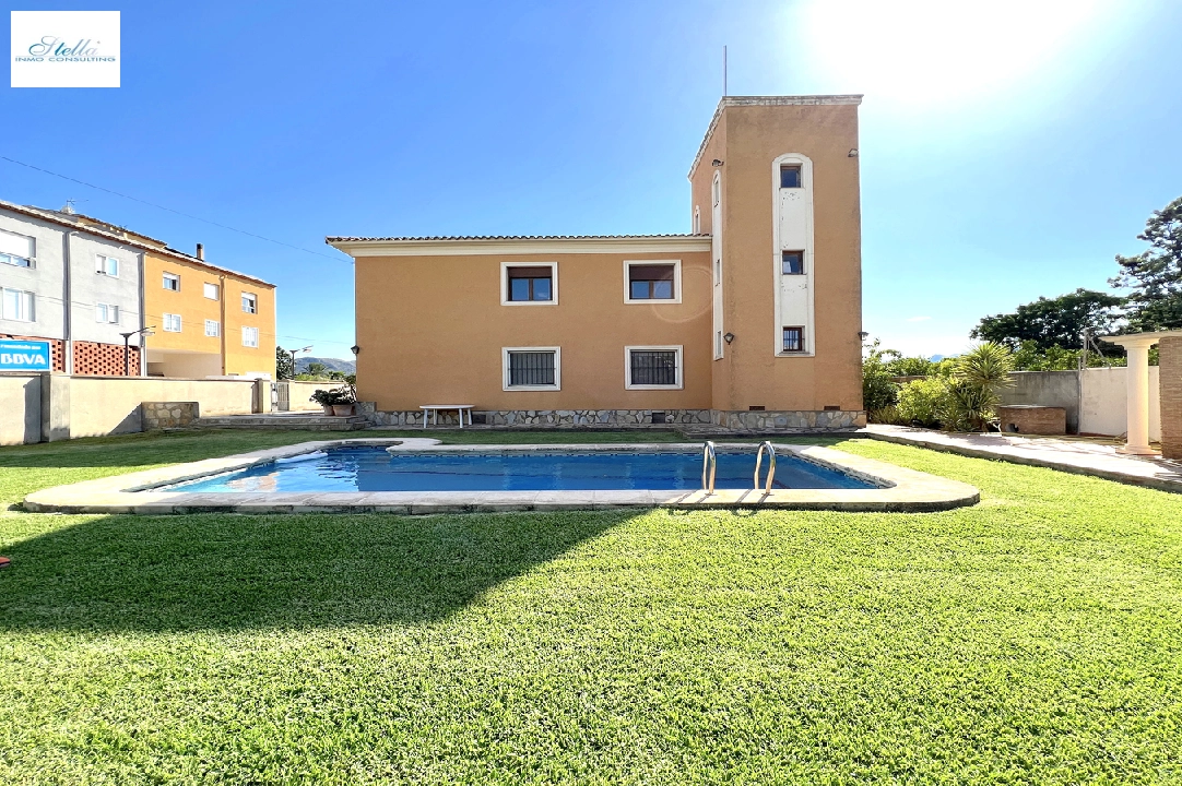 villa en Pamis en venta, superficie 320 m², + estufa, aire acondicionado, parcela 1800 m², 4 dormitorios, 1 banos, piscina, ref.: SB-2122-26