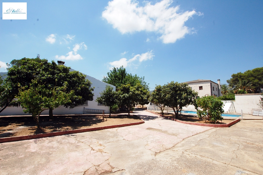 villa en Gandia en venta, superficie 380 m², ano de construccion 1980, + KLIMA, aire acondicionado, parcela 4092 m², 7 dormitorios, 3 banos, piscina, ref.: O-V82114-8