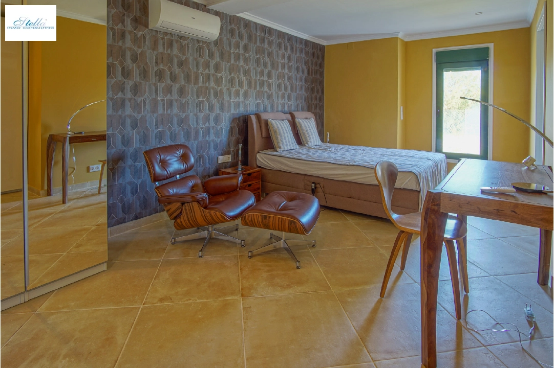 villa en Pedreguer(Benimaquia) en venta, superficie 471 m², aire acondicionado, parcela 8107 m², 6 dormitorios, 4 banos, ref.: BP-8066PED-16