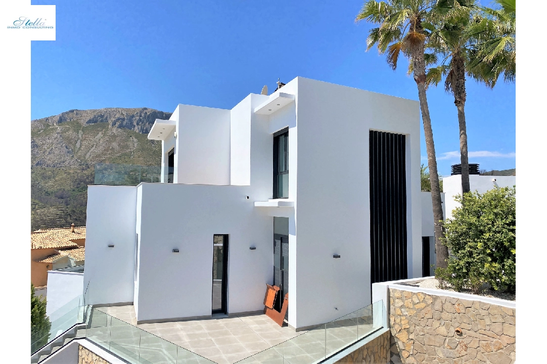 villa en Adsubia  en venta, superficie 260 m², ano de construccion 2016, estado neat, + calefaccion suelo, aire acondicionado, parcela 635 m², 4 dormitorios, 3 banos, piscina, ref.: AS-1523-29