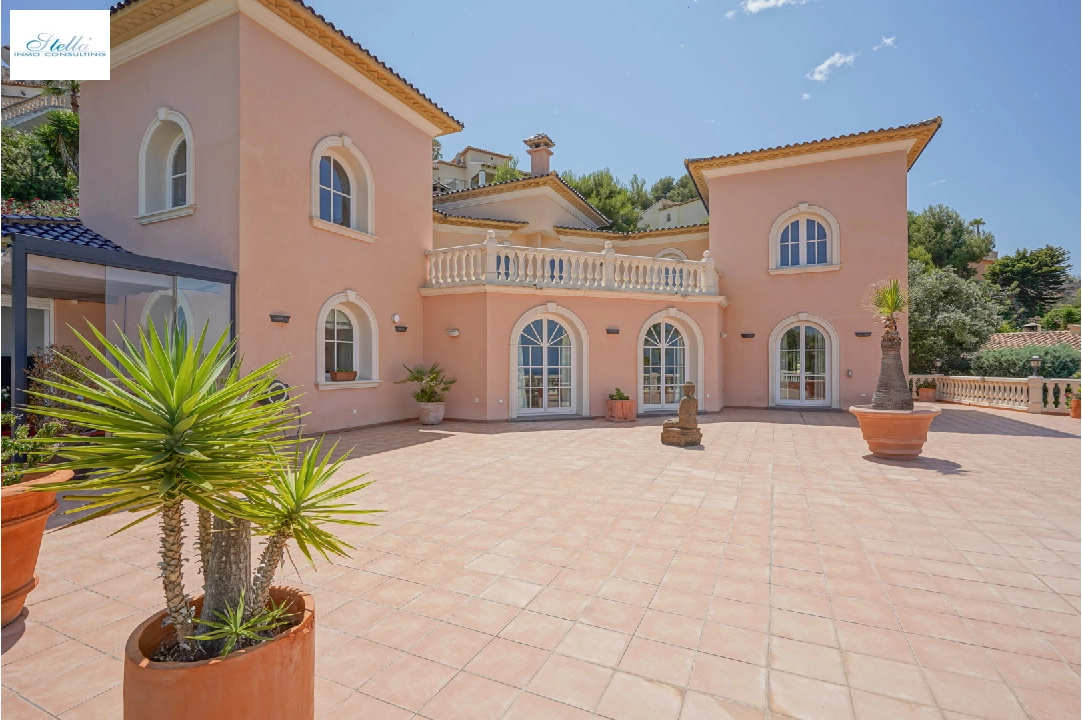 villa en Pedreguer(La Sella) en venta, superficie 392 m², aire acondicionado, parcela 1382 m², 5 dormitorios, 4 banos, ref.: BP-8100SEL-2