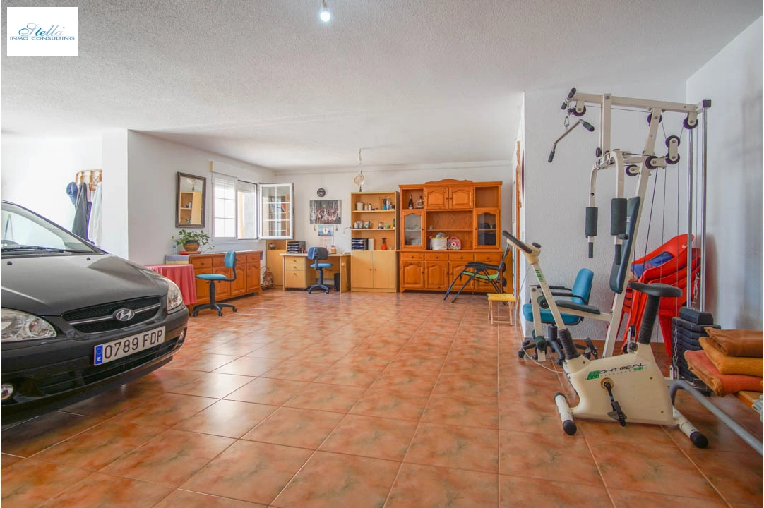 villa en Calpe(Partida La Calalga) en venta, superficie 345 m², aire acondicionado, parcela 867 m², 5 dormitorios, 3 banos, piscina, ref.: BP-7016CAL-16