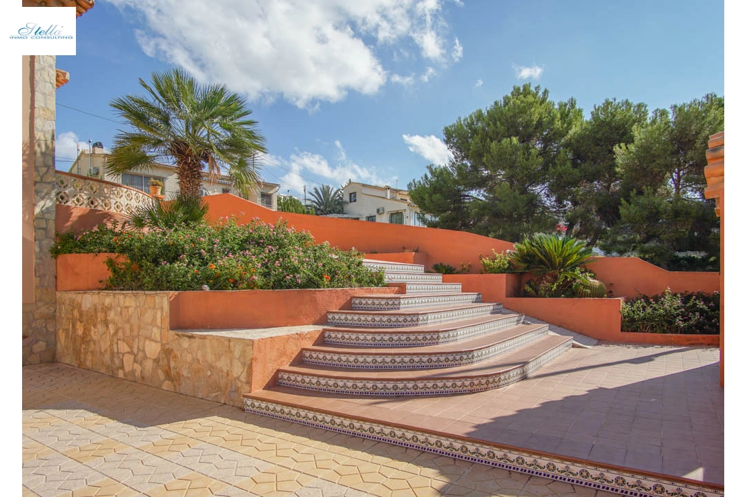 villa en Calpe(Partida La Calalga) en venta, superficie 345 m², aire acondicionado, parcela 867 m², 5 dormitorios, 3 banos, piscina, ref.: BP-7016CAL-29