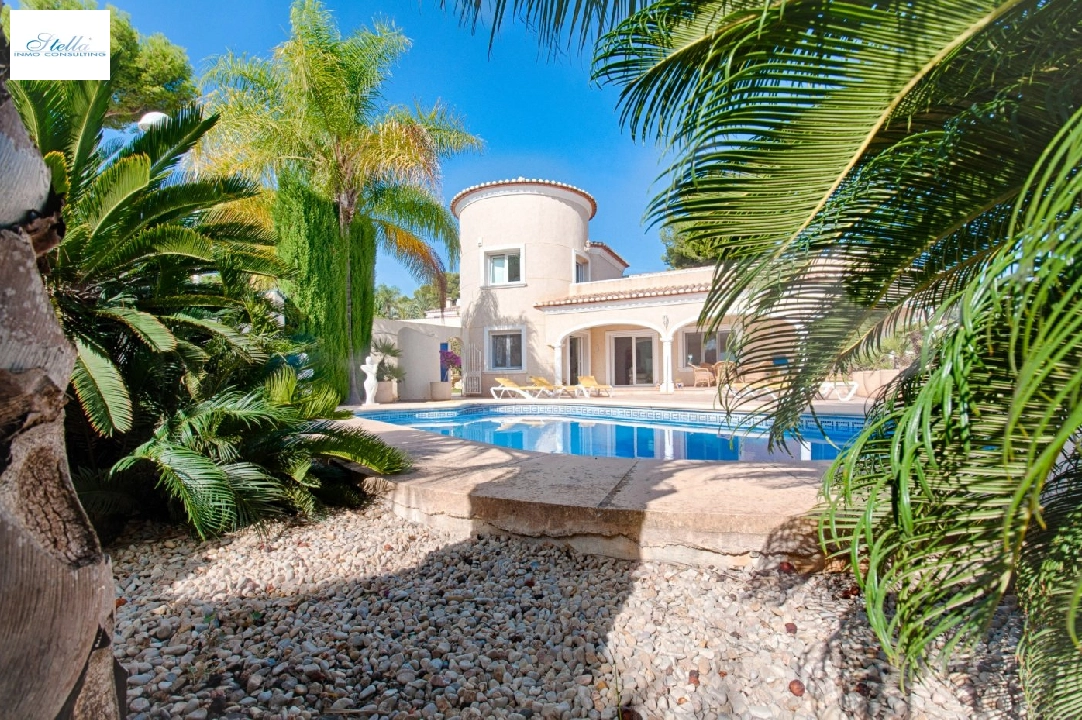 villa en Benissa(El Magraner) en venta, superficie 310 m², aire acondicionado, parcela 1000 m², 4 dormitorios, 3 banos, piscina, ref.: AM-11829DA-3700-14
