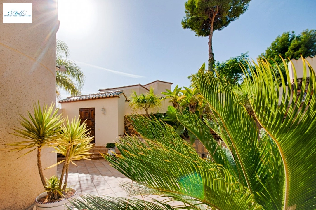 villa en Benissa(El Magraner) en venta, superficie 310 m², aire acondicionado, parcela 1000 m², 4 dormitorios, 3 banos, piscina, ref.: AM-11829DA-3700-47