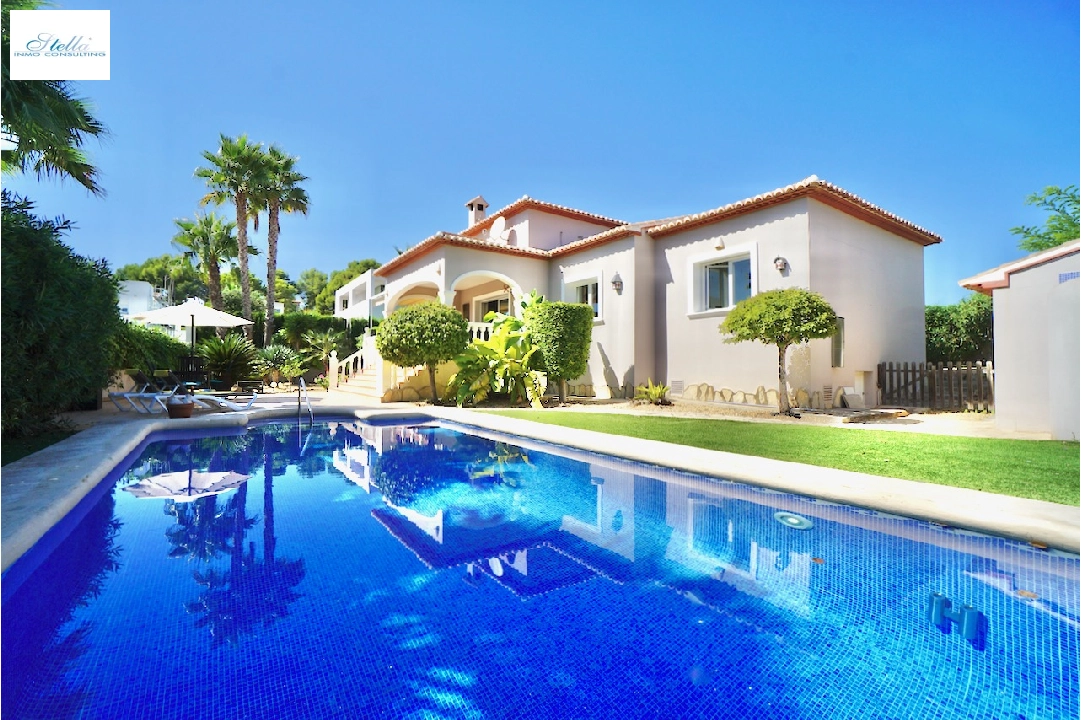 villa en Moraira(Camarrocha) en venta, superficie 140 m², aire acondicionado, parcela 807 m², 3 dormitorios, 2 banos, piscina, ref.: CA-H-1690-AMBEI-31