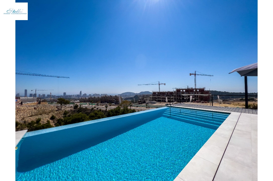 villa en Finestrat(Finestrat hills) en venta, superficie 625 m², aire acondicionado, parcela 1600 m², 4 dormitorios, 5 banos, piscina, ref.: AM-1137DA-3700-7