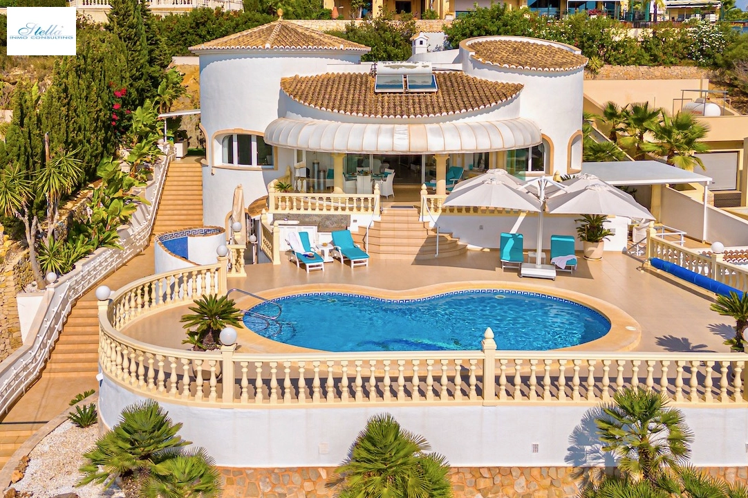 villa en Moraira(San Jaime) en venta, superficie 315 m², parcela 1235 m², 4 dormitorios, 3 banos, piscina, ref.: CA-H-1695-AMBE-1