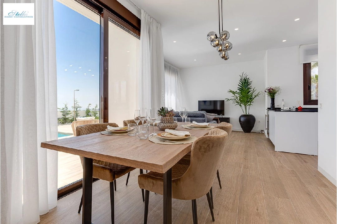 villa en Finestrat en venta, superficie 149 m², estado first owner, parcela 346 m², 3 dormitorios, 2 banos, piscina, ref.: HA-FIN-120-E03-8