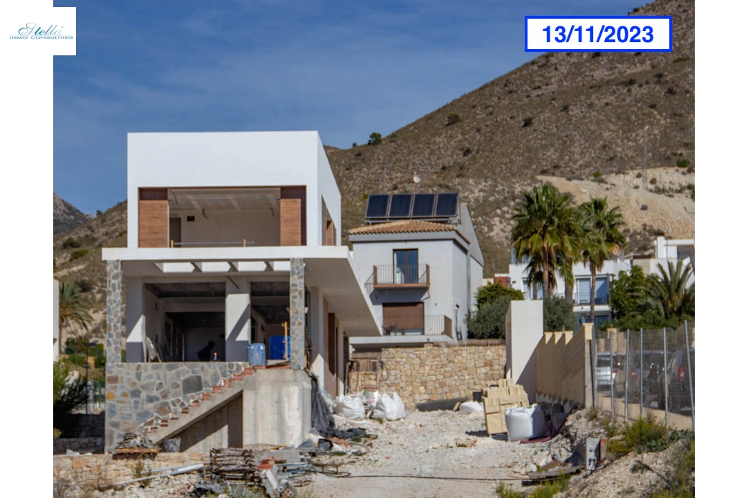 villa en Finestrat(Balcon de Finestrat) en venta, superficie 217 m², aire acondicionado, parcela 650 m², 5 dormitorios, 4 banos, piscina, ref.: BP-7009FIN-4