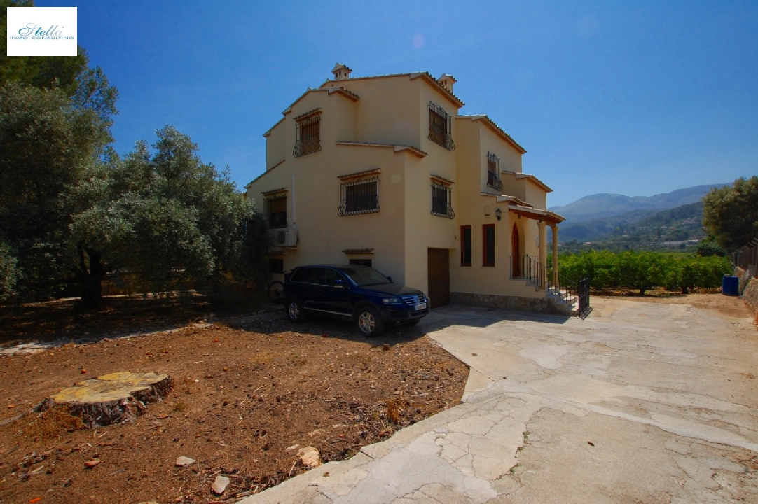 villa en Pego en venta, superficie 289 m², ano de construccion 1985, + calefaccion central, aire acondicionado, parcela 4300 m², 5 dormitorios, 3 banos, piscina, ref.: O-V86714D-18