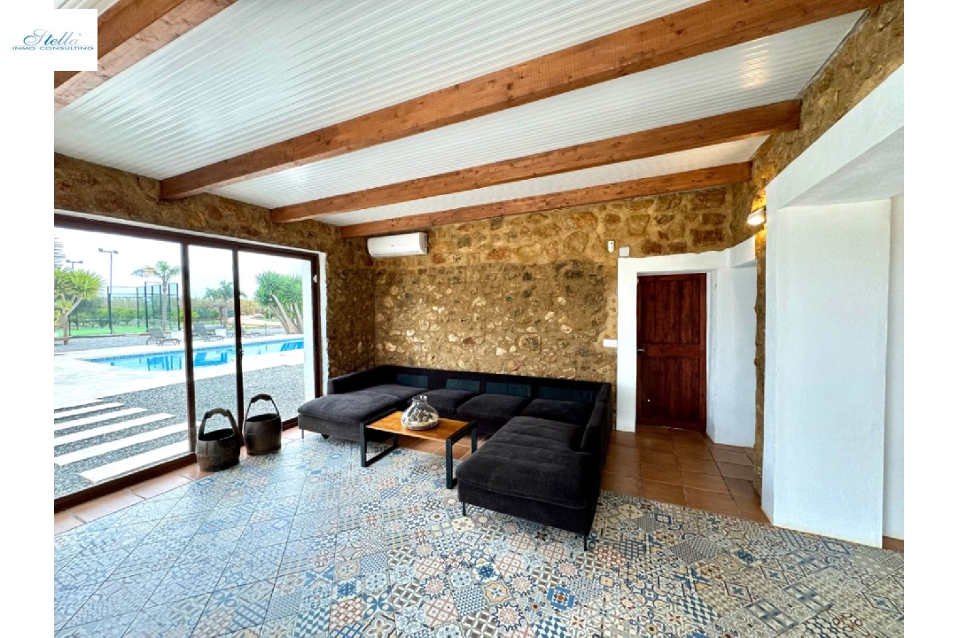 villa en Pedreguer en venta, superficie 250 m², aire acondicionado, parcela 15000 m², 5 dormitorios, 2 banos, piscina, ref.: VI-CHA362-17