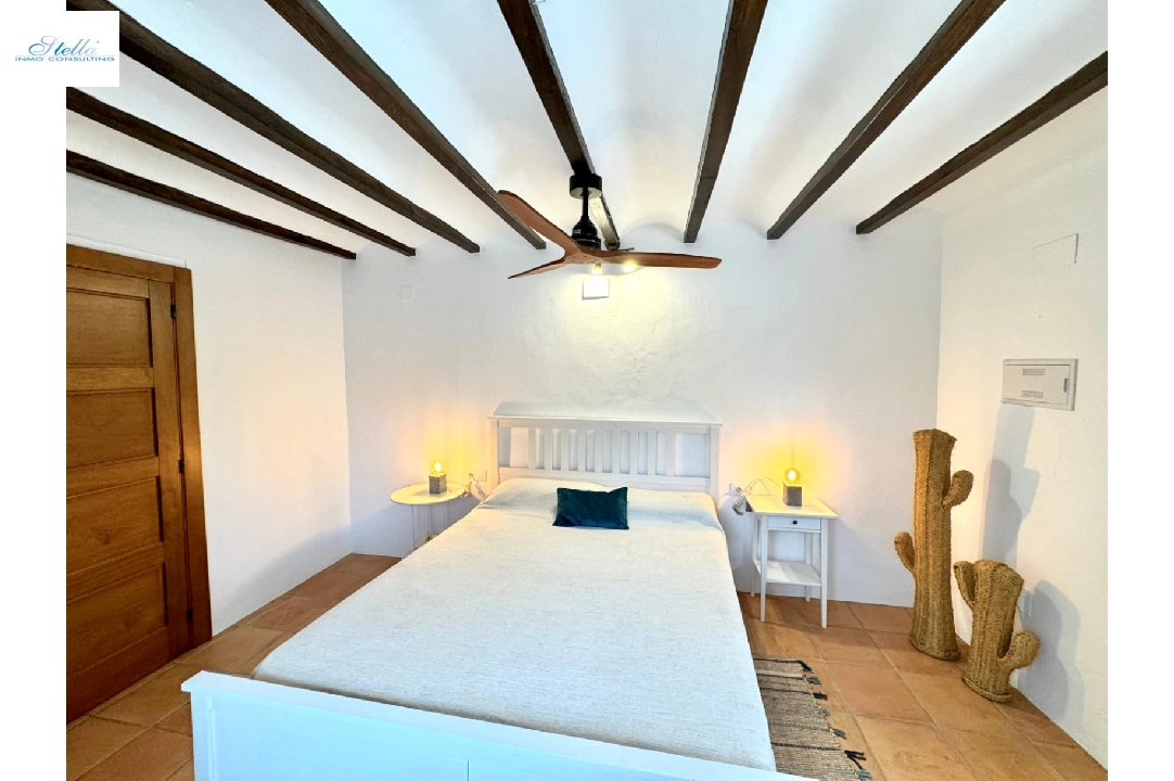 villa en Pedreguer en venta, superficie 250 m², aire acondicionado, parcela 15000 m², 5 dormitorios, 2 banos, piscina, ref.: VI-CHA362-28