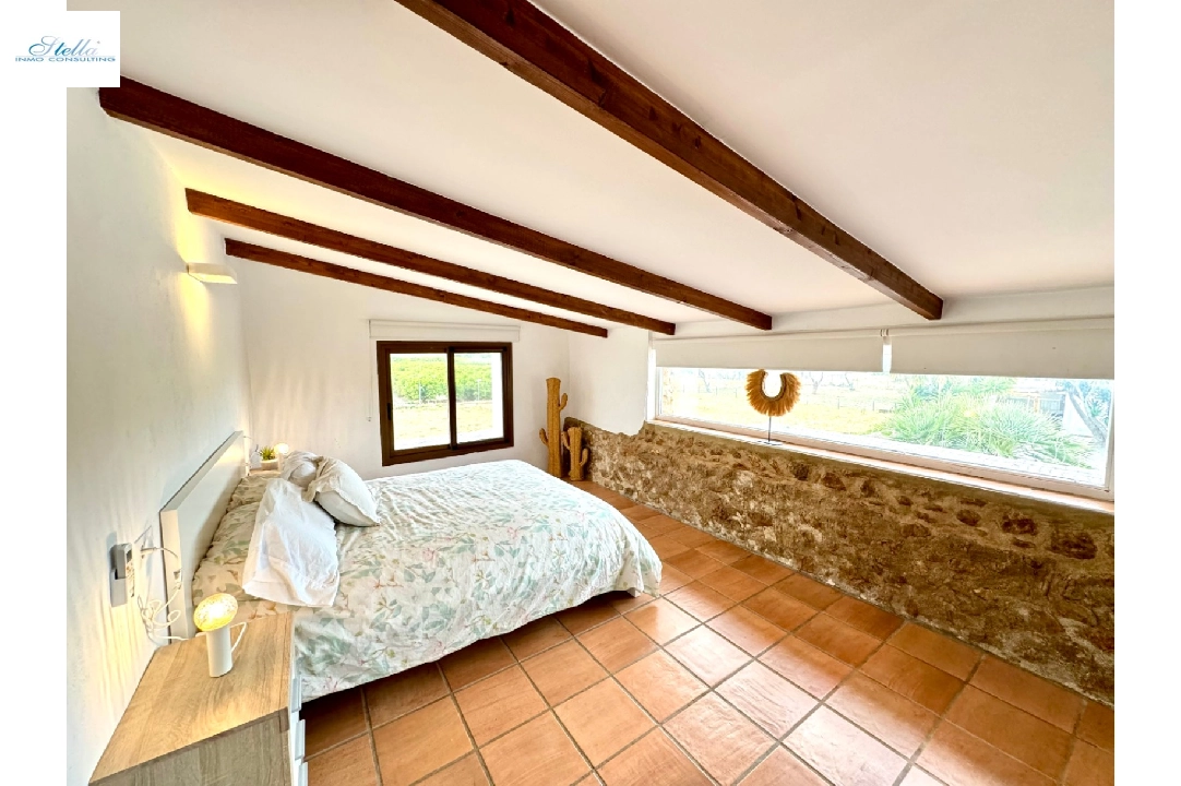 villa en Pedreguer en venta, superficie 250 m², aire acondicionado, parcela 15000 m², 5 dormitorios, 2 banos, piscina, ref.: VI-CHA362-36