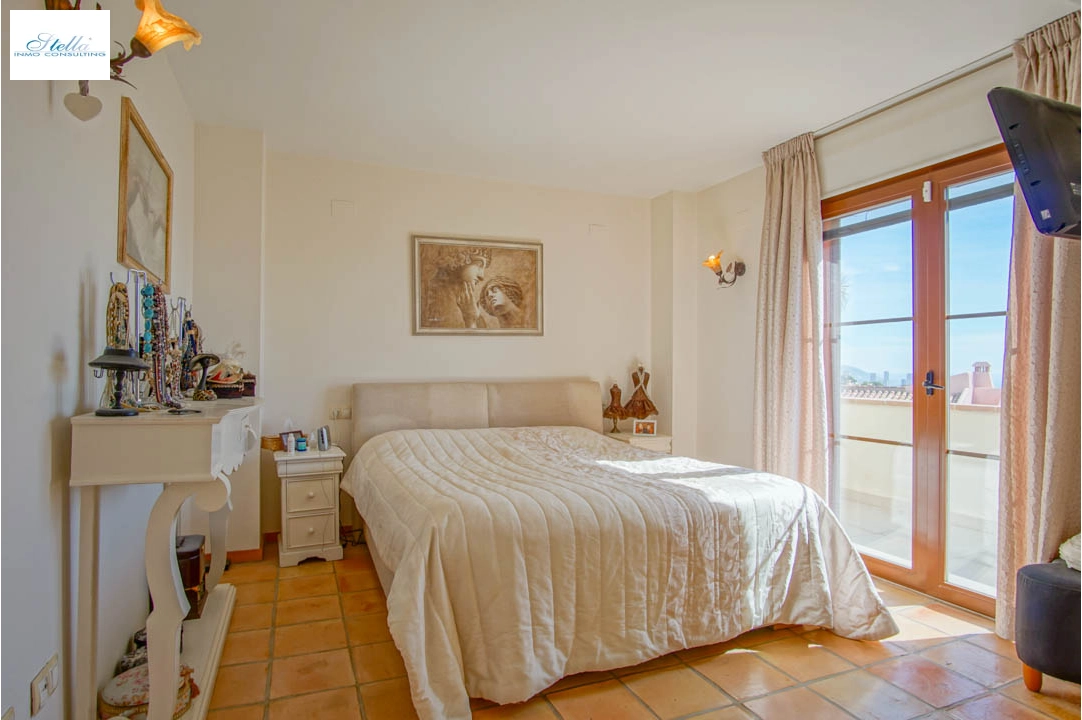 villa en Finestrat(Sierra Cortina) en venta, superficie 188 m², aire acondicionado, parcela 435 m², 3 dormitorios, 3 banos, ref.: BP-7049FIN-34