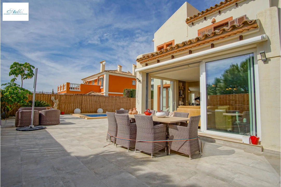 villa en Finestrat(Sierra Cortina) en venta, superficie 188 m², aire acondicionado, parcela 435 m², 3 dormitorios, 3 banos, piscina, ref.: BP-7049FIN-5