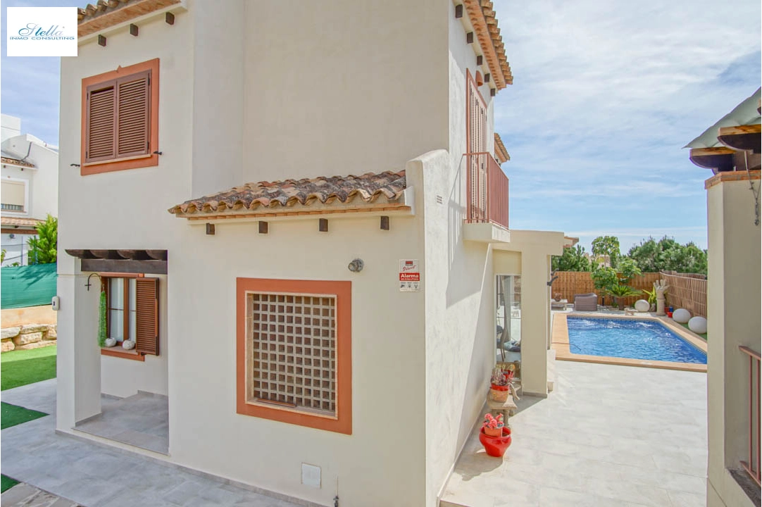 villa en Finestrat(Sierra Cortina) en venta, superficie 188 m², aire acondicionado, parcela 435 m², 3 dormitorios, 3 banos, piscina, ref.: BP-7049FIN-8