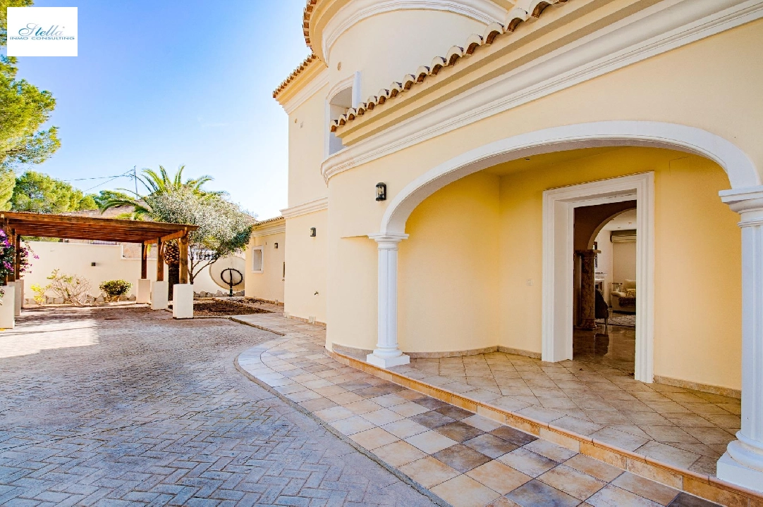 villa en Moraira(Pla del mar) en venta, superficie 466 m², aire acondicionado, parcela 2040 m², 5 dormitorios, 5 banos, piscina, ref.: AM-12066DA-3700-22