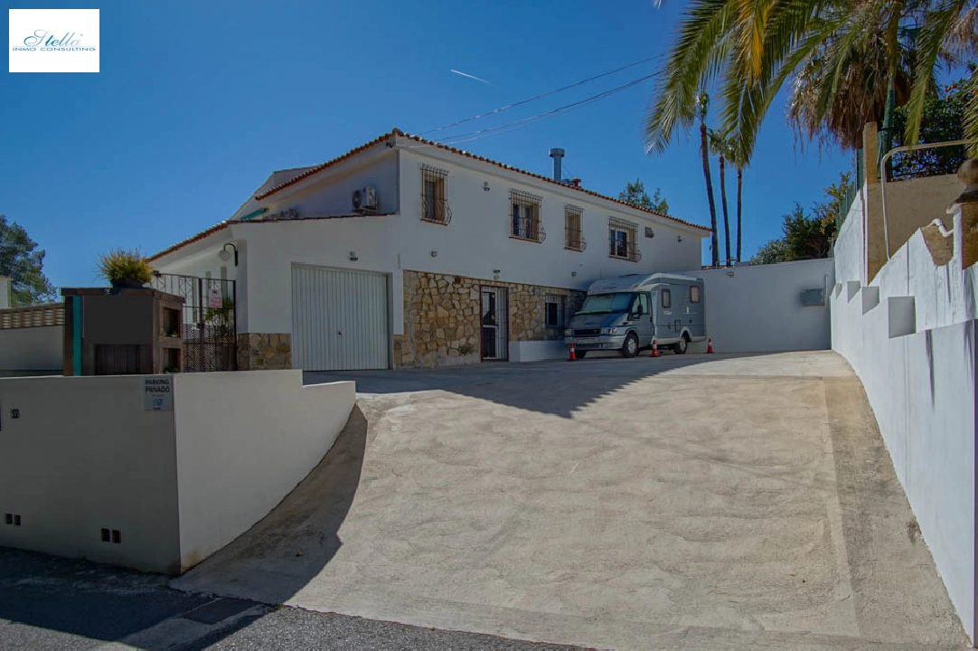 villa en La Nucia(Barranco Hondo) en venta, superficie 230 m², aire acondicionado, parcela 1087 m², 4 dormitorios, 3 banos, ref.: BP-7051NUC-2