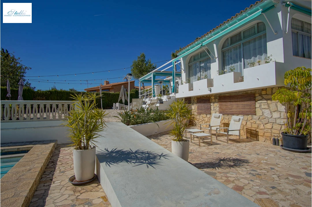 villa en La Nucia(Barranco Hondo) en venta, superficie 230 m², aire acondicionado, parcela 1087 m², 4 dormitorios, 3 banos, ref.: BP-7051NUC-5