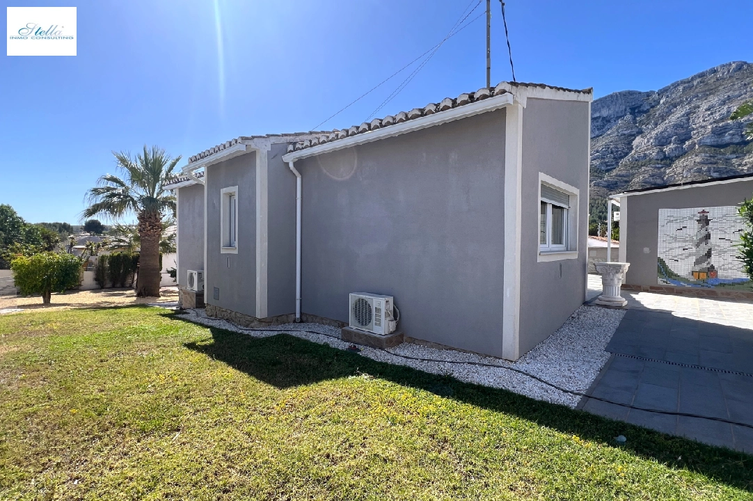 villa en Denia en alquiler de vacaciones, superficie 166 m², ano de construccion 1978, + estufa, aire acondicionado, parcela 802 m², 2 dormitorios, 2 banos, piscina, ref.: T-0224-21