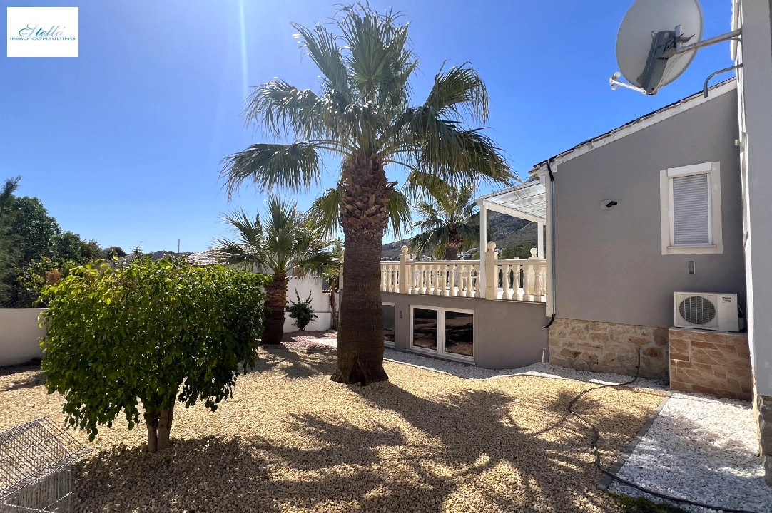 villa en Denia en alquiler de vacaciones, superficie 166 m², ano de construccion 1978, + estufa, aire acondicionado, parcela 802 m², 2 dormitorios, 2 banos, piscina, ref.: T-0224-27