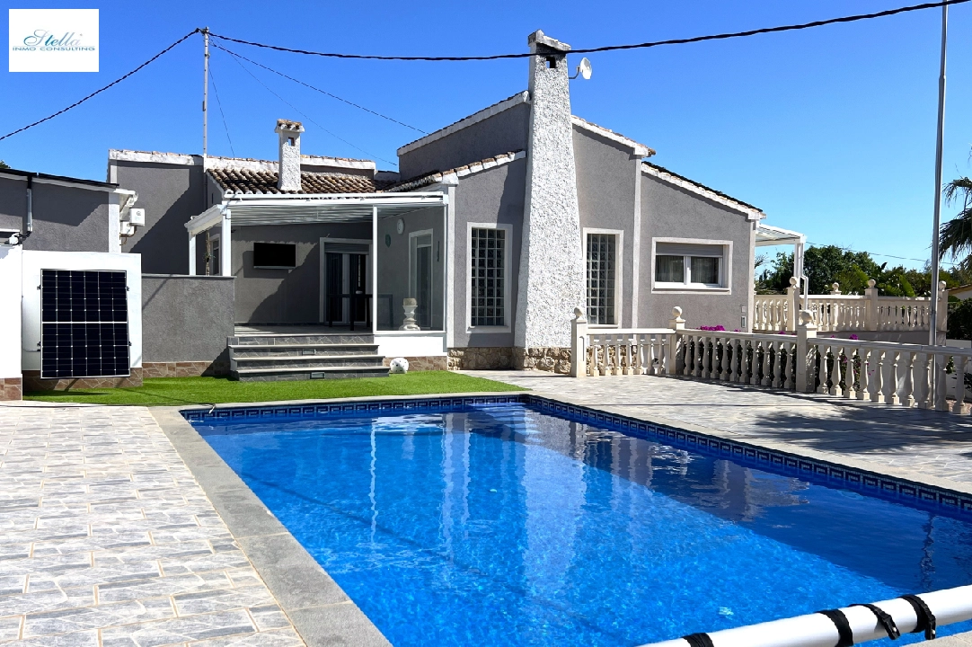 villa en Denia en alquiler de vacaciones, superficie 166 m², ano de construccion 1978, + estufa, aire acondicionado, parcela 802 m², 2 dormitorios, 2 banos, piscina, ref.: T-0224-29