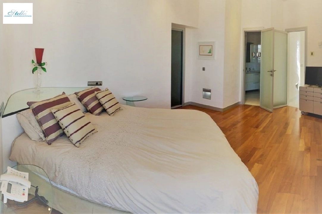 apartamento en Benidorm(Benidorm) en venta, superficie 176 m², aire acondicionado, 2 dormitorios, 2 banos, piscina, ref.: AM-822DA-3700-27