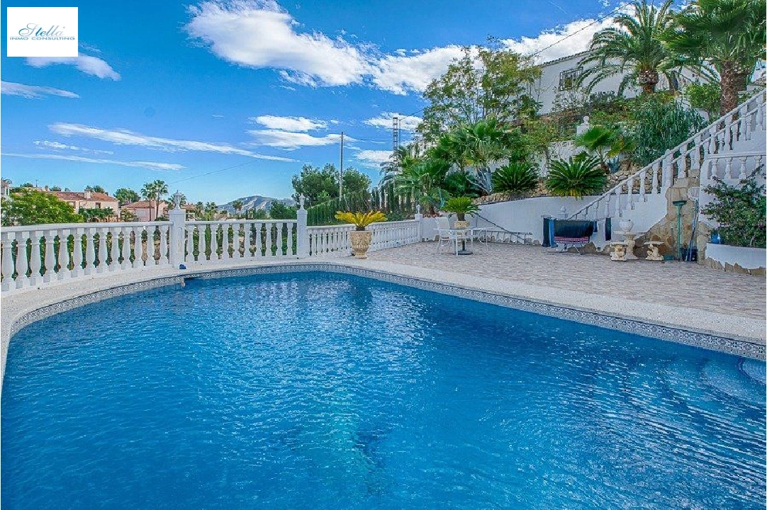villa en La Nucia(La nucia) en venta, superficie 173 m², aire acondicionado, parcela 680 m², 4 dormitorios, 1 banos, piscina, ref.: AM-1007DA-3700-24