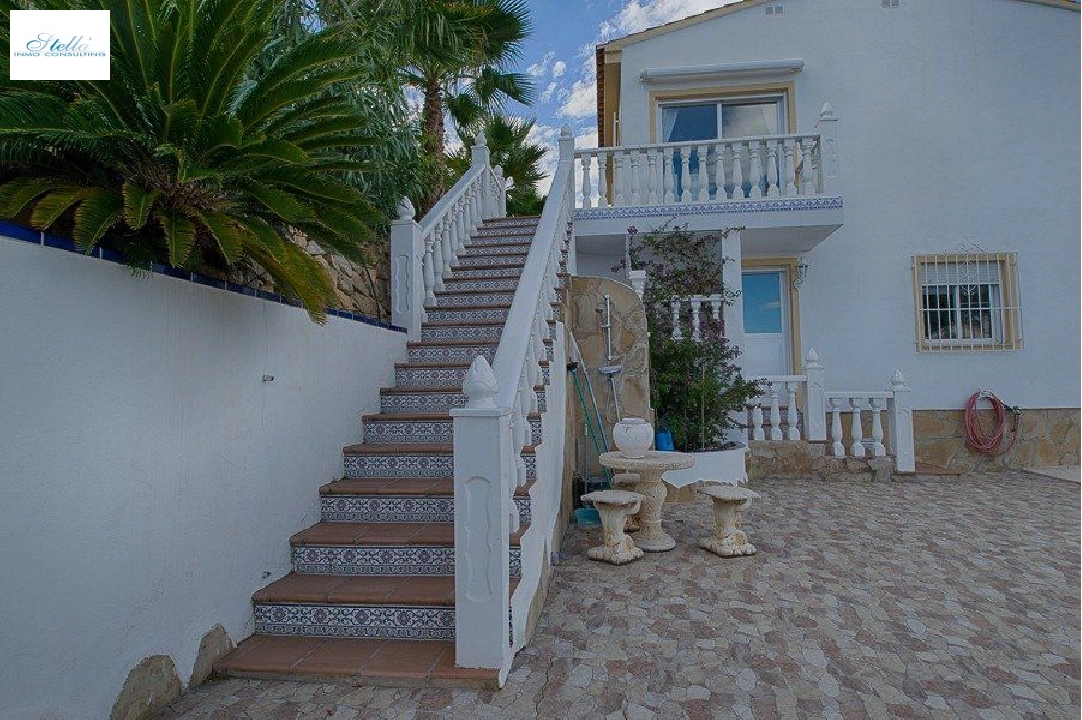 villa en La Nucia(La nucia) en venta, superficie 173 m², aire acondicionado, parcela 680 m², 4 dormitorios, 1 banos, piscina, ref.: AM-1007DA-3700-28