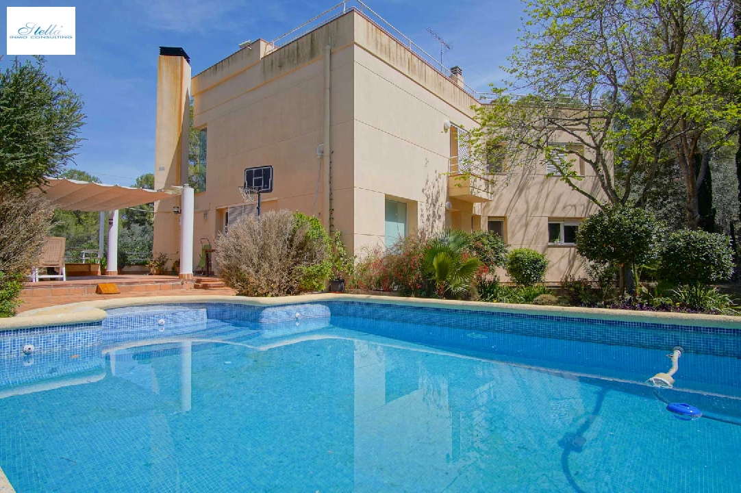 villa en Pedreguer(La Sella) en venta, superficie 525 m², parcela 5233 m², 5 dormitorios, 5 banos, ref.: BP-8165PED-1