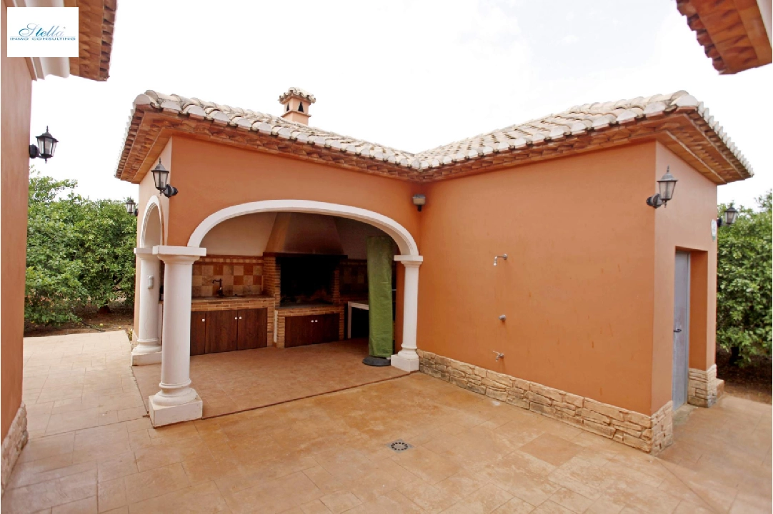 villa en Denia(Torrecarrals) en venta, superficie 442 m², estado neat, + calefaccion central, parcela 4441 m², 3 dormitorios, 4 banos, piscina, ref.: MNC-0124-53