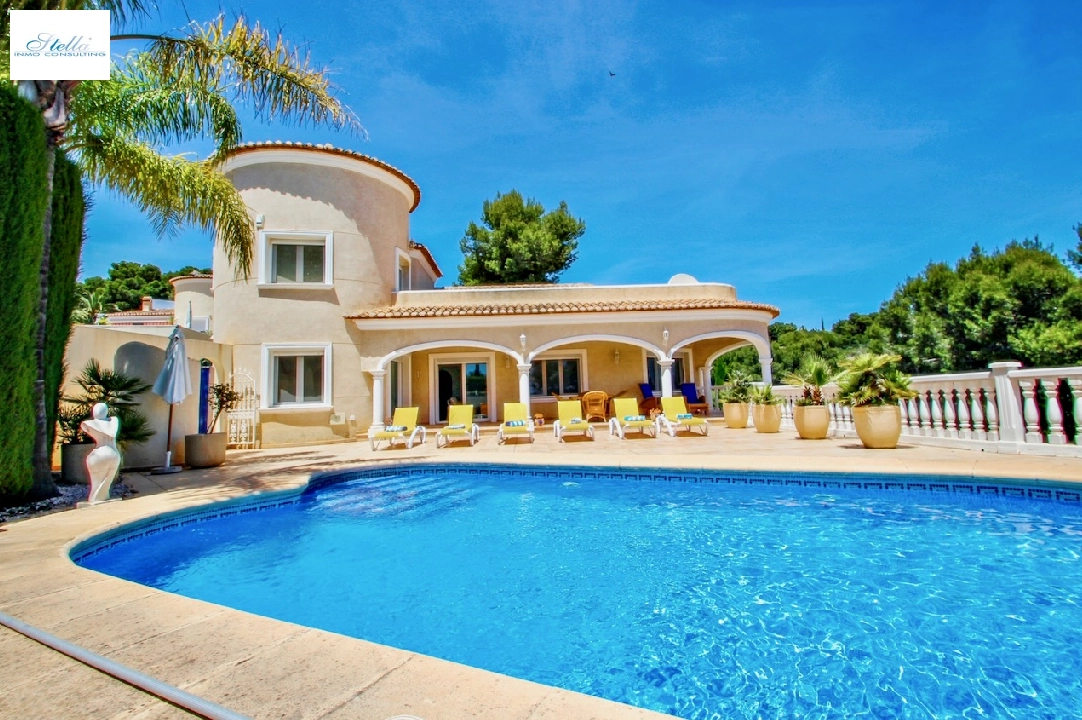 villa en Benissa(La Fustera) en venta, superficie 220 m², aire acondicionado, parcela 994 m², 4 dormitorios, 3 banos, piscina, ref.: CA-H-1756-AMB-1
