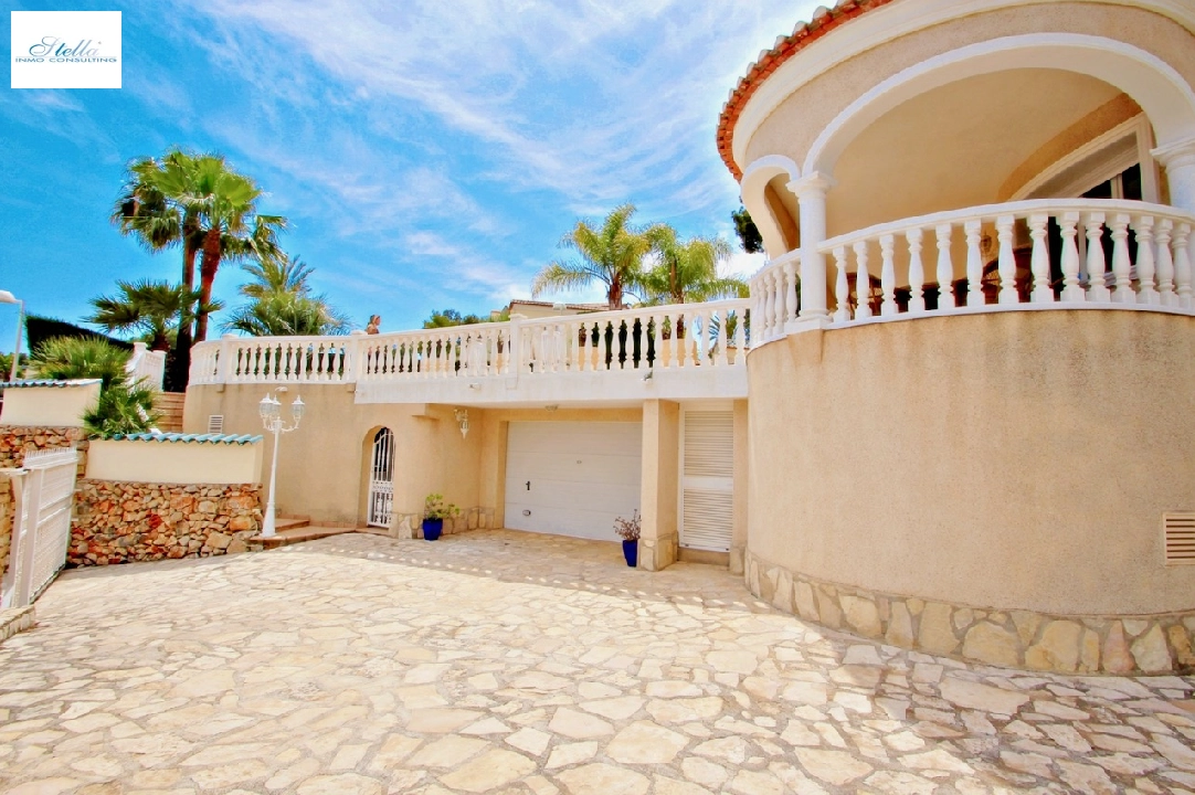 villa en Benissa(La Fustera) en venta, superficie 220 m², aire acondicionado, parcela 994 m², 4 dormitorios, 3 banos, piscina, ref.: CA-H-1756-AMB-12