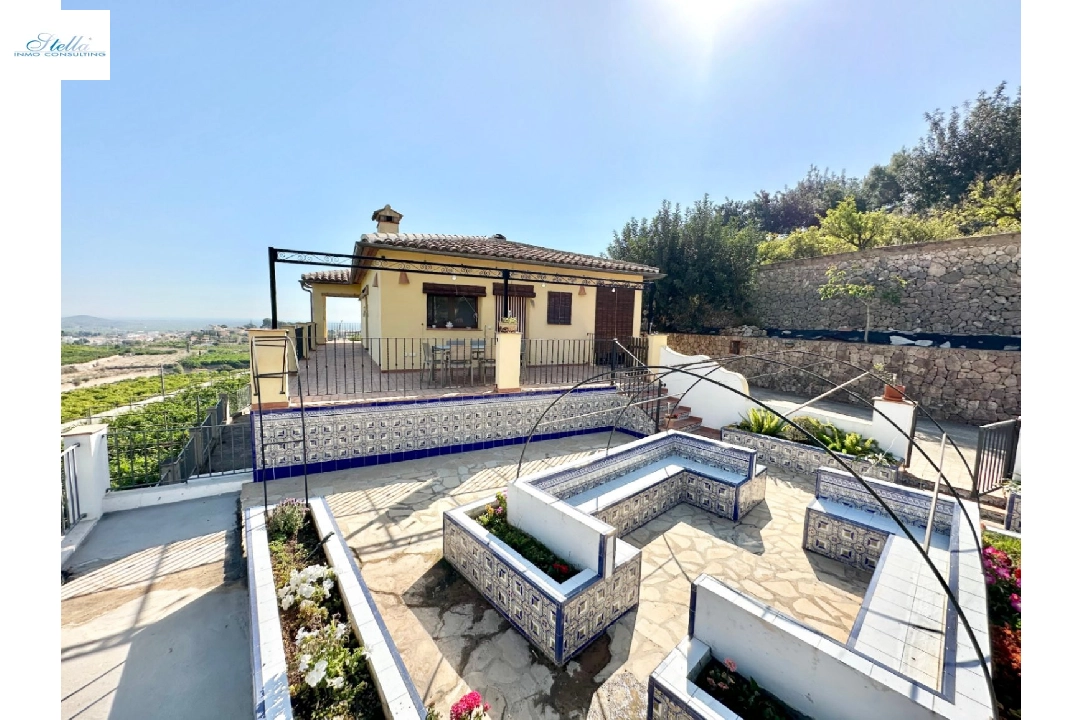 villa en Pego en venta, superficie 201 m², ano de construccion 2006, + KLIMA, aire acondicionado, parcela 3808 m², 4 dormitorios, 4 banos, piscina, ref.: O-V89914-6