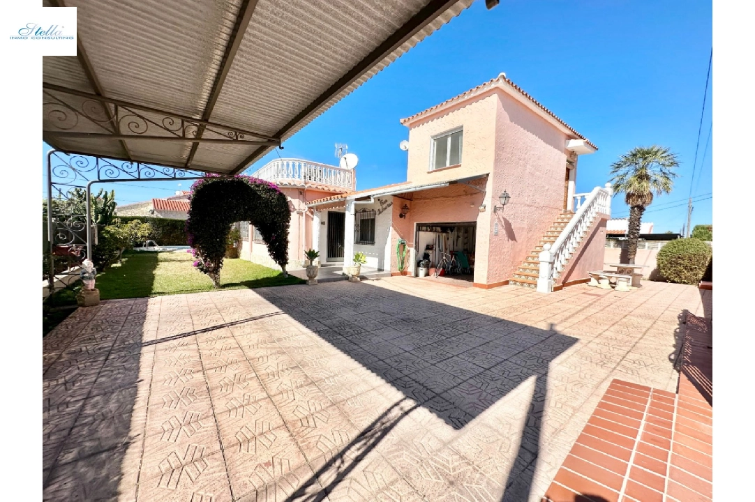 villa en Els Poblets en venta, superficie 186 m², ano de construccion 1979, + calefaccion central, aire acondicionado, parcela 515 m², 4 dormitorios, 2 banos, piscina, ref.: O-V88714D-5