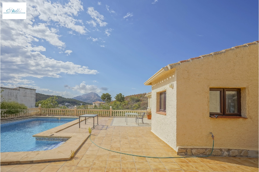 villa en Javea(Pinosol) en venta, superficie 288 m², aire acondicionado, parcela 2135 m², 4 dormitorios, 4 banos, ref.: BP-4386JAV-40