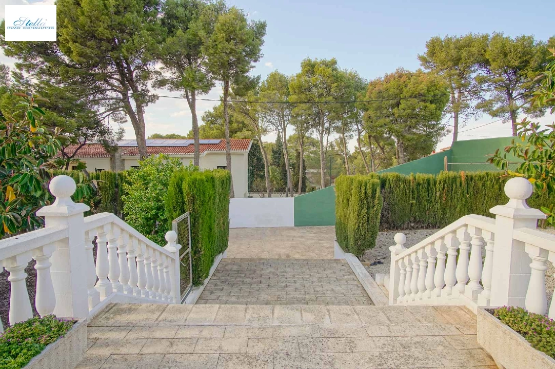 villa en Denia(Las Rotas) en venta, superficie 426 m², aire acondicionado, parcela 5500 m², 6 dormitorios, 4 banos, ref.: BP-8176DEN-27