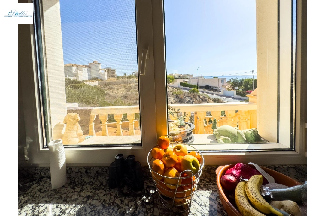 villa en El Campello(Cala dor) en venta, superficie 260 m², aire acondicionado, parcela 804 m², 3 dormitorios, 2 banos, ref.: AM-1238DA-3700-19