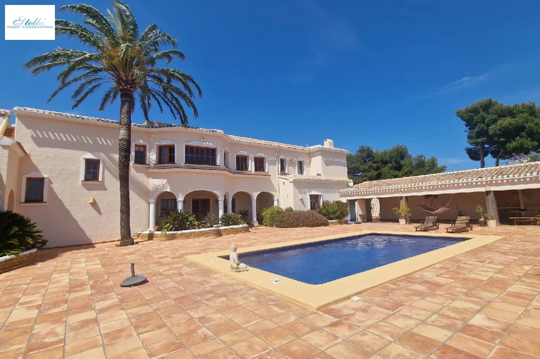 villa en Javea en venta, superficie 719 m², aire acondicionado, 9 dormitorios, 7 banos, piscina, ref.: BS-84918613-1