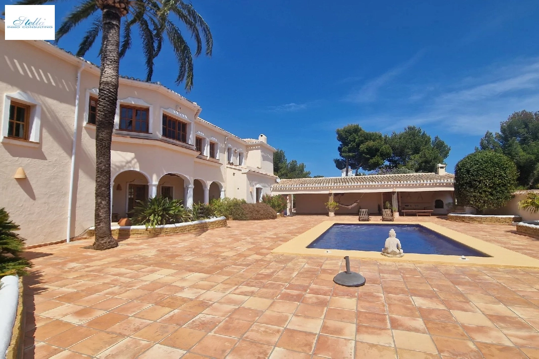 villa en Javea en venta, superficie 719 m², aire acondicionado, 9 dormitorios, 7 banos, piscina, ref.: BS-84918613-45