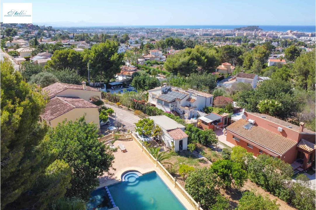 villa en Denia(Campusos) en venta, superficie 321 m², aire acondicionado, parcela 2459 m², 7 dormitorios, 4 banos, piscina, ref.: BP-8184DEN-48