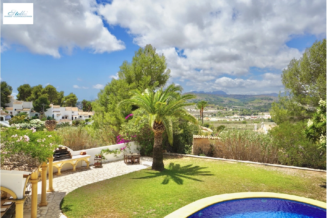 villa en Moraira(Moraira Alcasar) en venta, superficie 267 m², aire acondicionado, parcela 972 m², 5 dormitorios, 3 banos, piscina, ref.: CA-H-1781-AMBI-2