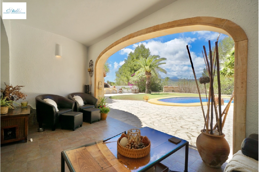 villa en Moraira(Moraira Alcasar) en venta, superficie 267 m², aire acondicionado, parcela 972 m², 5 dormitorios, 3 banos, piscina, ref.: CA-H-1781-AMBI-6