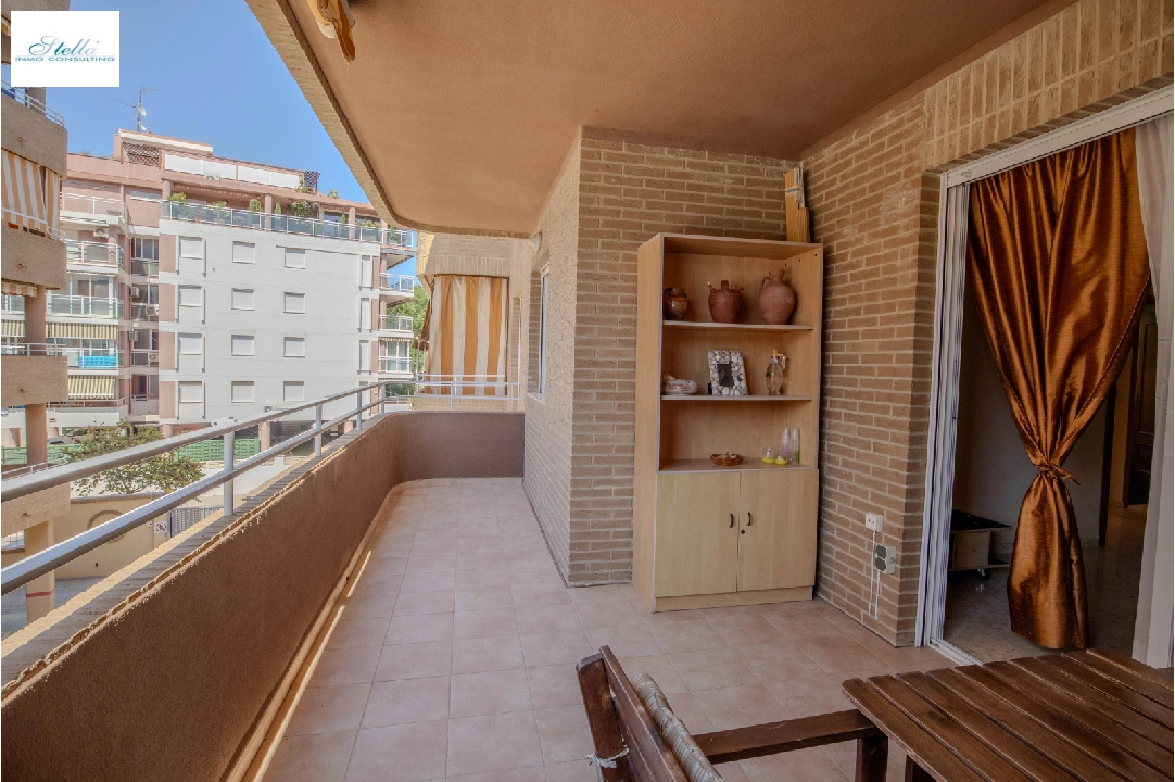 apartamento en Denia en venta, superficie 105 m², ano de construccion 2000, estado neat, + calefaccion central, aire acondicionado, 3 dormitorios, 2 banos, piscina, ref.: MG-0424-5